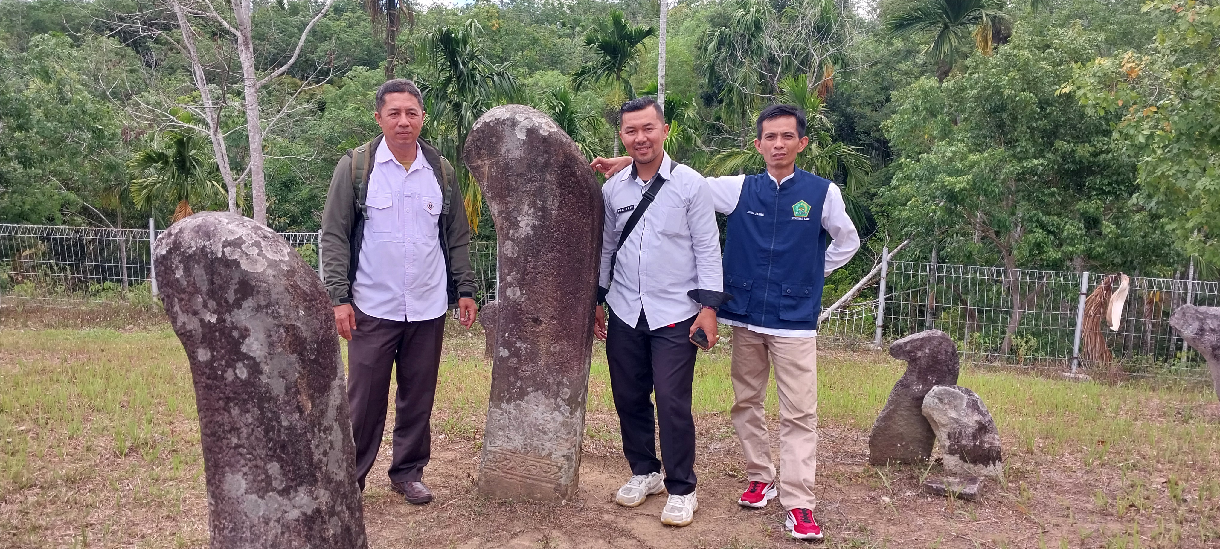 Menhir Maek